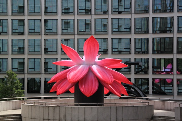 Breathing Flower de Choi Jeong Hwa.jpeg